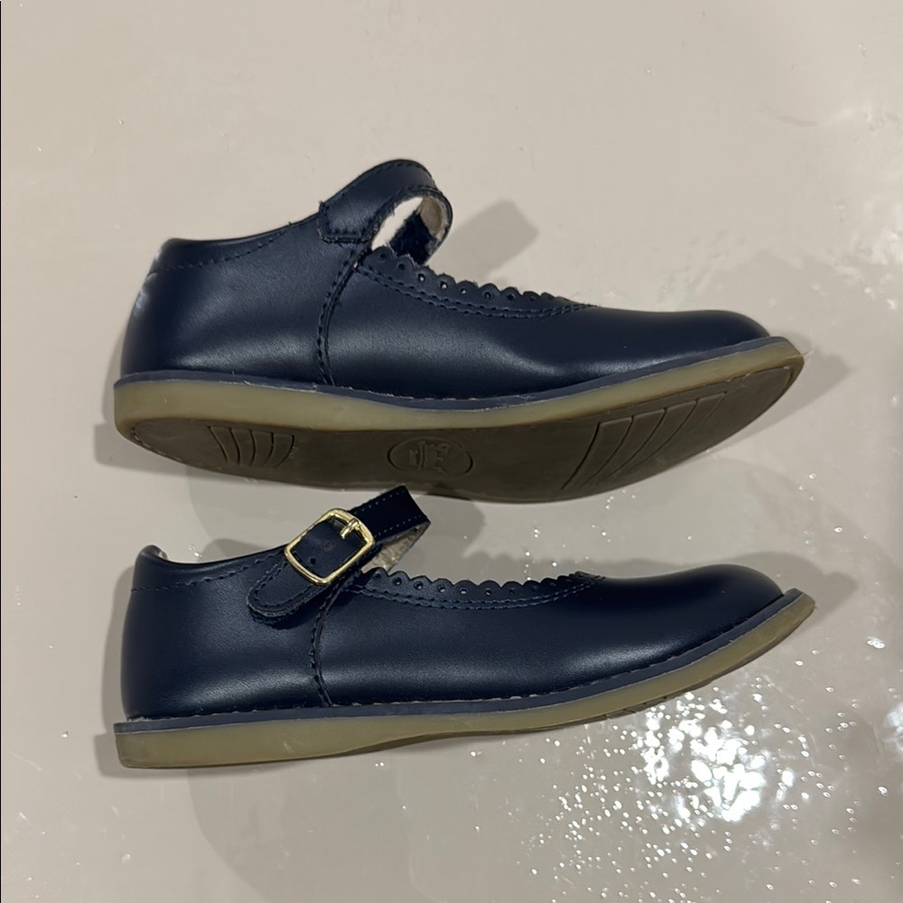 5/$25 FootMates Blue Dress Shoes Classic Design 10.5 - Picture 2 of 6